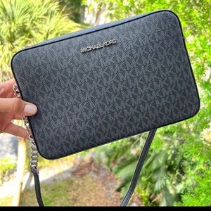 Michael Kors Women Fashion Ew Crossbody Messenger Bag Handbag Purse Black MK